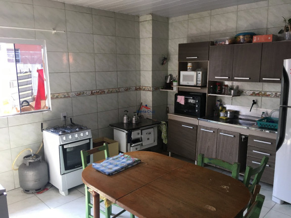 Imagem Sobrado com 5 Quartos à Venda, 140 m² em São João Do Rio Vermelho - Florianópolis