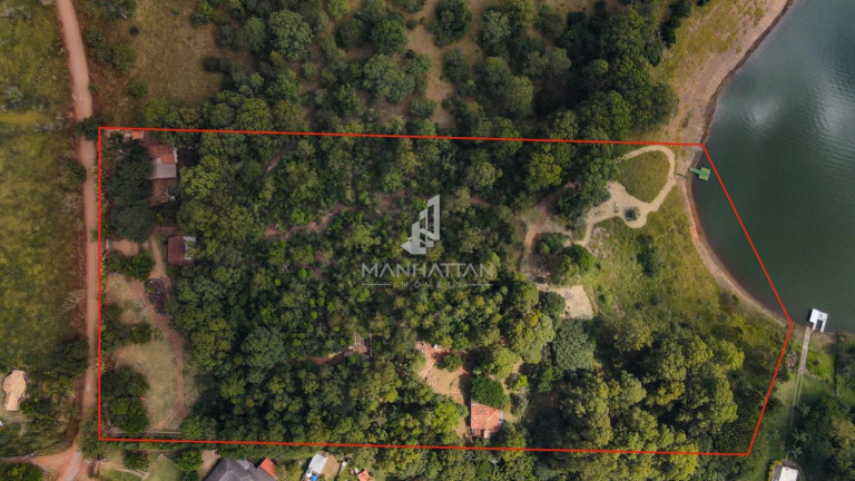 Sobrado com 3 Quartos à Venda, 300 m² em Serrinha - Bragança Paulista