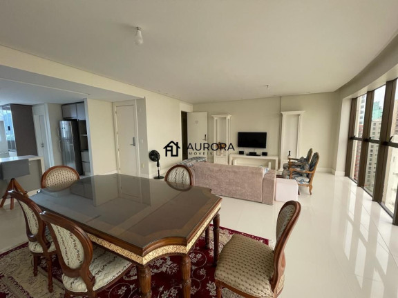 Imagem Apartamento com 3 Quartos à Venda, 130 m² em Centro - Balneário Camboriú
