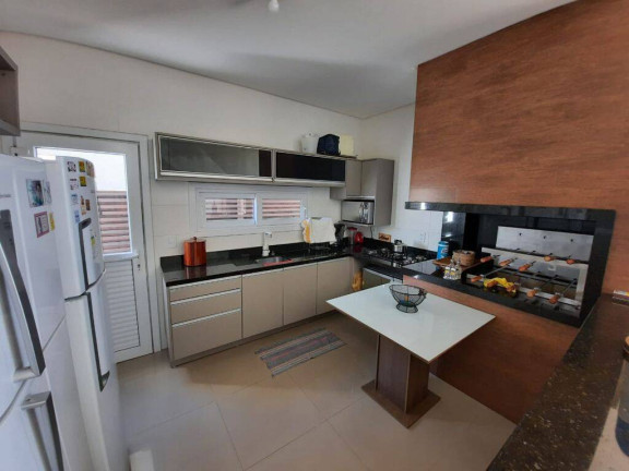 Imagem Casa com 4 Quartos à Venda, 300 m² em Centro - Xangri-lá