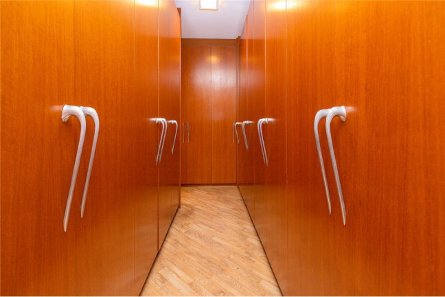 Imagem Imóvel com 3 Quartos à Venda, em Moema - São Paulo Imagem Imóvel com 3 Quartos à Venda, em Moema - São Paulo