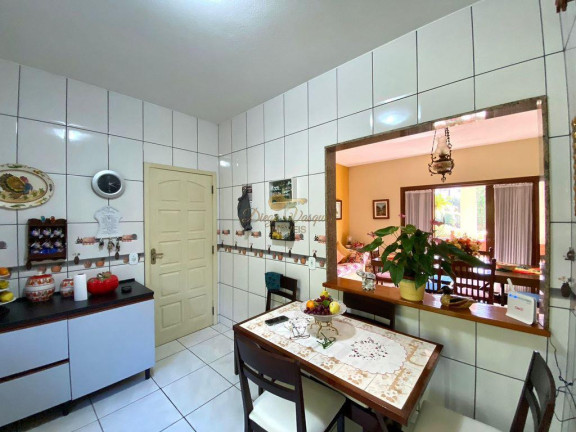 Imagem Casa com 4 Quartos à Venda, 189 m² em Cascata Do Imbuí - Teresópolis Imagem Casa com 4 Quartos à Venda, 189 m² em Cascata Do Imbuí - Teresópolis