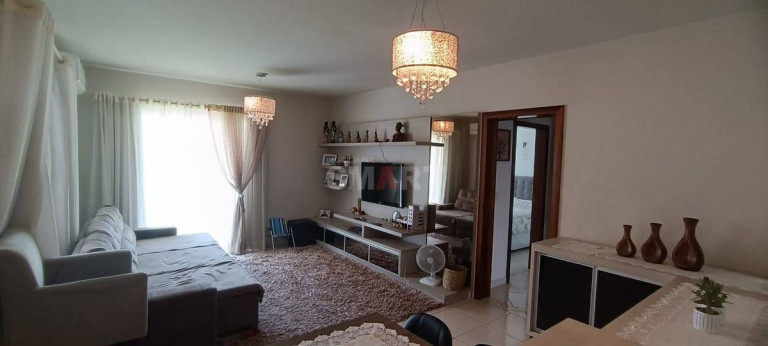 Imagem Casa com 3 Quartos à Venda, 198 m² em Amizade - Jaraguá Do Sul
