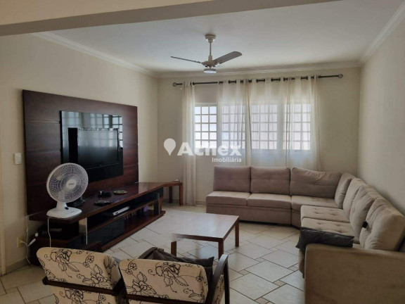 Casa com 3 Quartos à Venda, 202 m² em Jardim Santa Genebra - Campinas