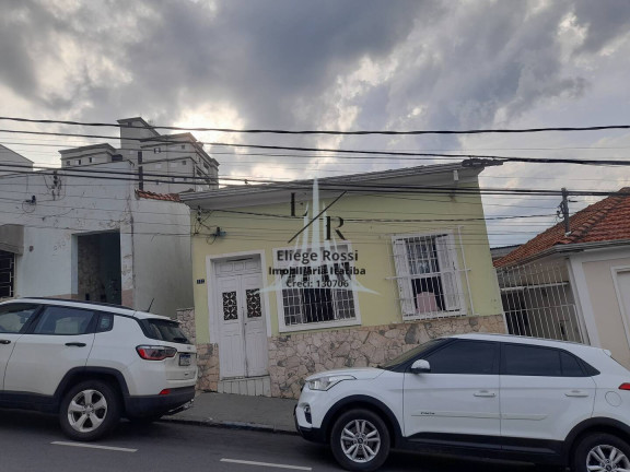 Casa com 2 Quartos à Venda,  em Itatiba