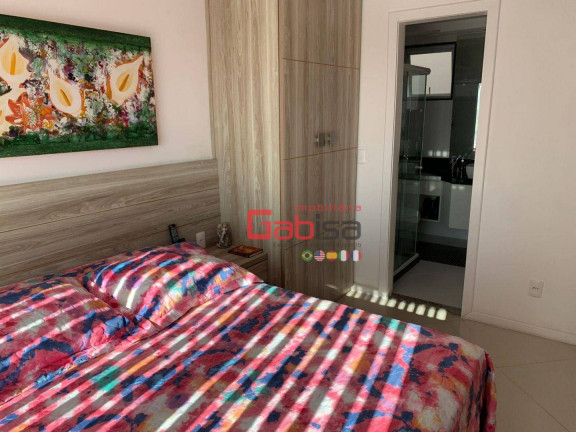 Imagem Apartamento com 3 Quartos à Venda, 104 m² em Braga - Cabo Frio