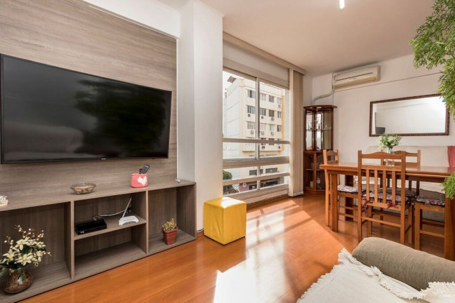 Imagem Imóvel com 3 Quartos à Venda, 86 m² em São Geraldo - Porto Alegre Imagem Imóvel com 3 Quartos à Venda, 86 m² em São Geraldo - Porto Alegre