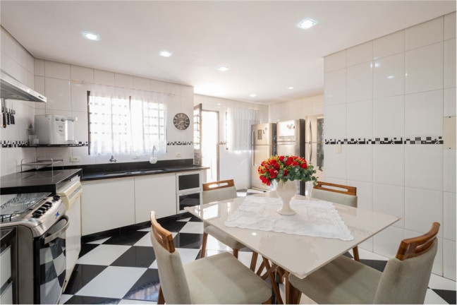 Imagem Casa com 4 Quartos à Venda, em Vila Clementino - São Paulo Imagem Casa com 4 Quartos à Venda, em Vila Clementino - São Paulo