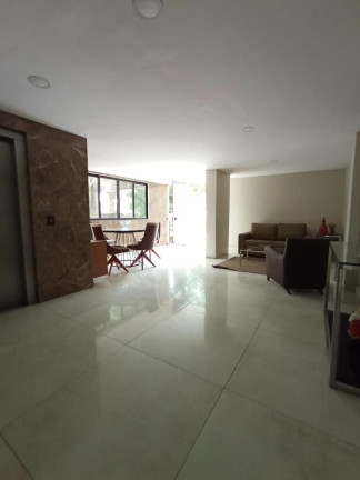 Imagem Apartamento com 2 Quartos para Alugar, 63 m² em Casa Forte - Recife