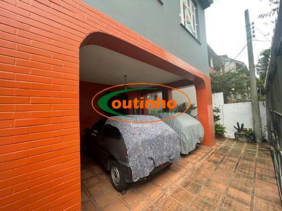 Imagem Casa com 4 Quartos à Venda, 172 m² em Tijuca - Rio De Janeiro Imagem Casa com 4 Quartos à Venda, 172 m² em Tijuca - Rio De Janeiro