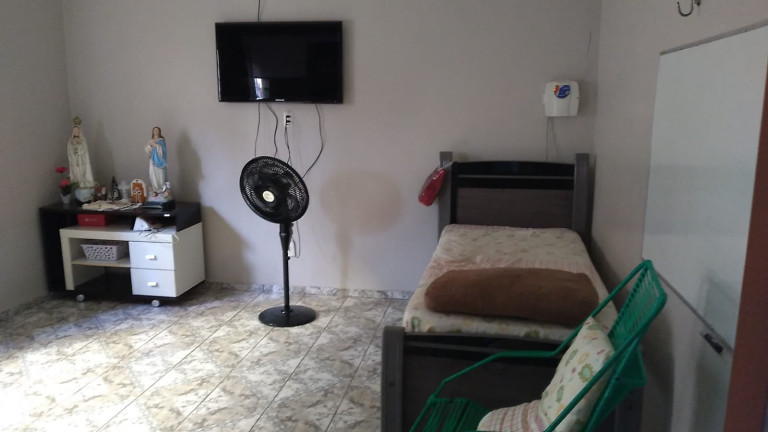 Imagem Casa com 5 Quartos à Venda, 300 m² em Lourival Parente - Teresina