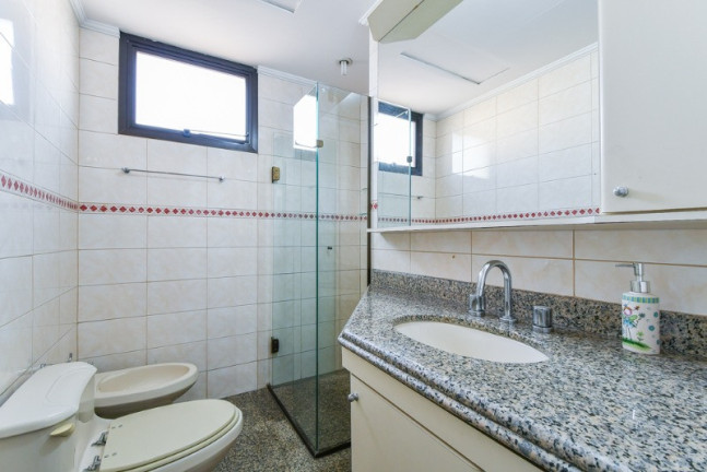 Imagem Imóvel com 4 Quartos à Venda, 200 m² em Moema - São Paulo Imagem Imóvel com 4 Quartos à Venda, 200 m² em Moema - São Paulo