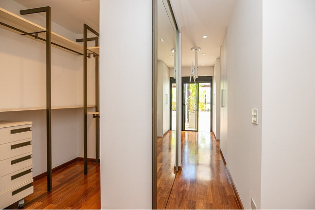 Imagem Imóvel com 1 Quarto à Venda, 136 m² em Vila Olímpia - São Paulo Imagem Imóvel com 1 Quarto à Venda, 136 m² em Vila Olímpia - São Paulo
