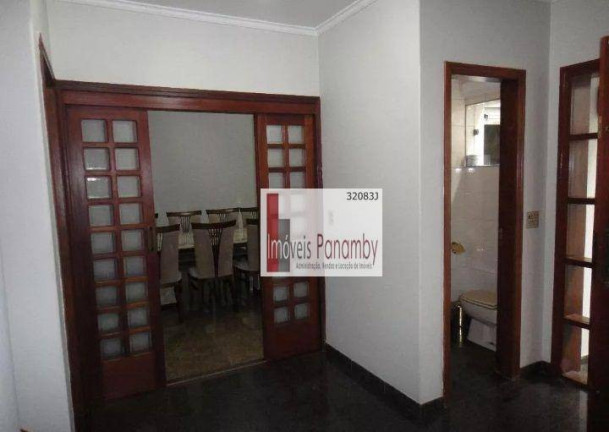 Imagem Sobrado com 4 Quartos à Venda, 244 m² em Interlagos - São Paulo