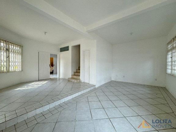 Imagem Casa com 5 Quartos à Venda, 220 m² em Balneário Estreito - Florianópolis Imagem Casa com 5 Quartos à Venda, 220 m² em Balneário Estreito - Florianópolis