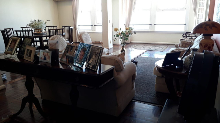 Imagem Apartamento com 3 Quartos à Venda, 170 m² em Copacabana - Rio De Janeiro