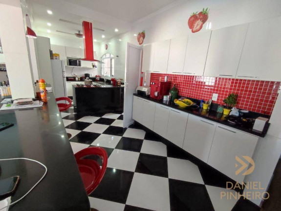 Imagem Casa com 4 Quartos à Venda, 430 m² em Balneário Flórida - Praia Grande Imagem Casa com 4 Quartos à Venda, 430 m² em Balneário Flórida - Praia Grande