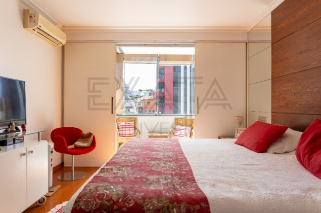 Imagem Imóvel com 3 Quartos à Venda, 339 m² em Morumbi - São Paulo Imagem Imóvel com 3 Quartos à Venda, 339 m² em Morumbi - São Paulo