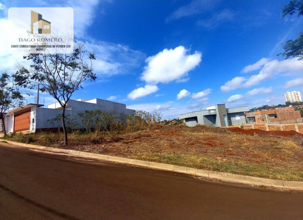 Terreno à Venda, 260 m² em Residencial Ravena - Araraquara