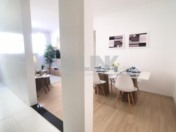 Imagem Apartamento com 2 Quartos à Venda, 48 m² em Jardim Itu - Porto Alegre Imagem Apartamento com 2 Quartos à Venda, 48 m² em Jardim Itu - Porto Alegre