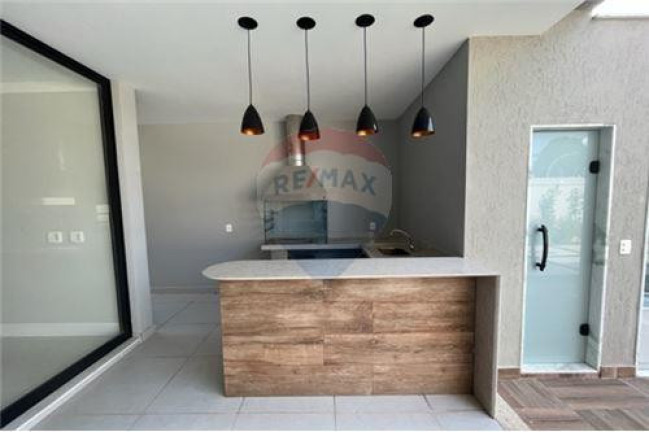 Imagem Casa de Condomínio com 5 Quartos à Venda, 360 m² em Barra Da Tijuca - Rio De Janeiro Imagem Casa de Condomínio com 5 Quartos à Venda, 360 m² em Barra Da Tijuca - Rio De Janeiro