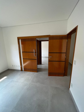 Imagem Casa de Condomínio com 3 Quartos à Venda, 150 m² em Bairro Do Grama - Caçapava