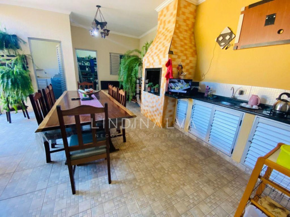 Imagem Casa com 3 Quartos à Venda, 160 m² em Vila A - Foz Do Iguacu