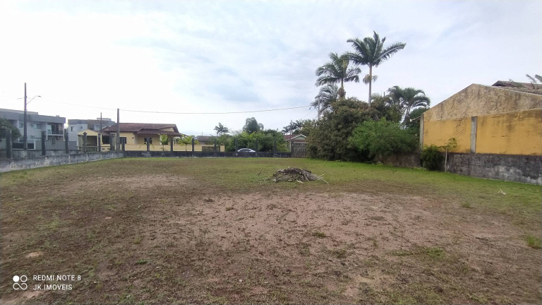 Imagem Terreno à Venda, 768 m² em Praia Das Palmeiras - Itapoá Imagem Terreno à Venda, 768 m² em Praia Das Palmeiras - Itapoá