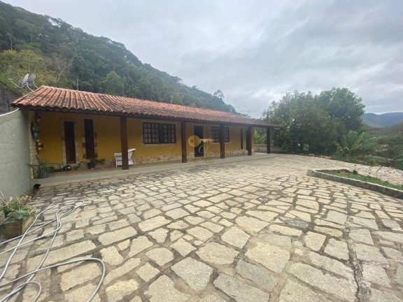 Imagem Casa com 3 Quartos à Venda, 114 m² em Pessegueiros - Teresópolis Imagem Casa com 3 Quartos à Venda, 114 m² em Pessegueiros - Teresópolis