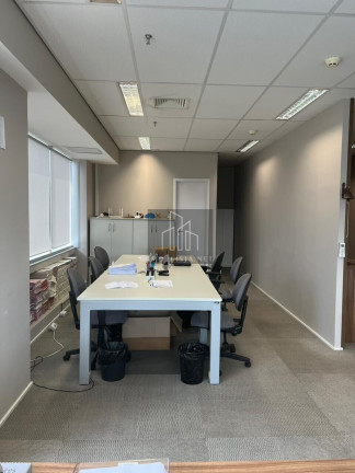 Sala Comercial à Venda, 66 m² em Alphaville Industrial - Barueri