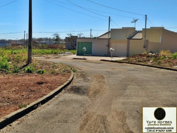 Imagem Imóvel à Venda, 360 m² em Residencial Lago De Cristal - Caldas Novas Imagem Imóvel à Venda, 360 m² em Residencial Lago De Cristal - Caldas Novas