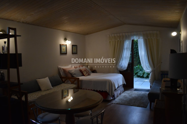 Imagem Imóvel com 1 Quarto à Venda, 30 m² em Região Do Jaguaribe - Campos Do Jordão