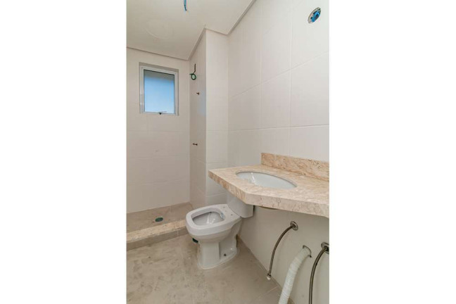Imagem Apartamento com 2 Quartos à Venda, 71 m² em São João - Porto Alegre Imagem Apartamento com 2 Quartos à Venda, 71 m² em São João - Porto Alegre