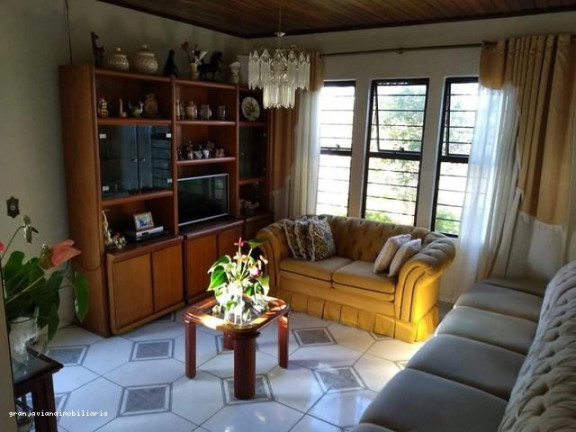 Imagem Casa à Venda, em Centro - Ibiúna Imagem Casa à Venda, em Centro - Ibiúna