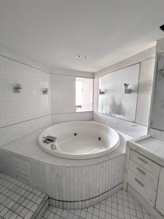 Imagem Apartamento com 4 Quartos à Venda, 335 m² em Jaqueira - Recife Imagem Apartamento com 4 Quartos à Venda, 335 m² em Jaqueira - Recife