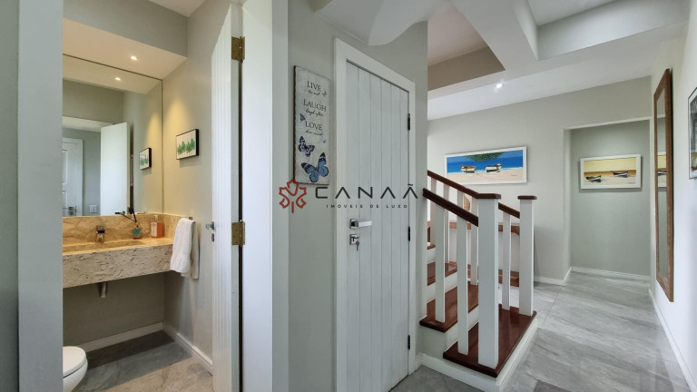 Imagem Casa de Condomínio com 5 Quartos à Venda, 250 m² em João Fernandes - Armação Dos Búzios Imagem Casa de Condomínio com 5 Quartos à Venda, 250 m² em João Fernandes - Armação Dos Búzios