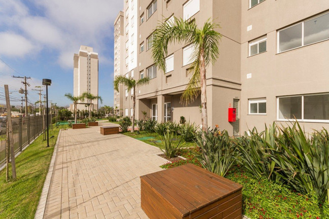 Imagem Apartamento com 2 Quartos à Venda, 51 m² em Humaitá - Porto Alegre