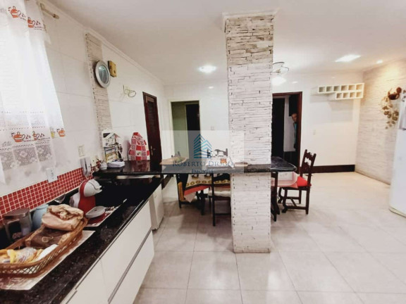 Imagem Casa com 5 Quartos à Venda, 300 m² em Taquara - Rio De Janeiro Imagem Casa com 5 Quartos à Venda, 300 m² em Taquara - Rio De Janeiro
