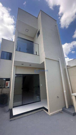 Imagem Casa com 4 Quartos à Venda, 145 m² em Maraponga - Fortaleza Imagem Casa com 4 Quartos à Venda, 145 m² em Maraponga - Fortaleza