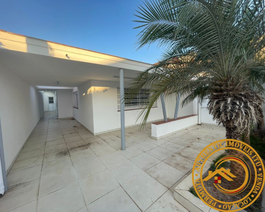 Casa com 3 Quartos à Venda,  em Centro - Itu
