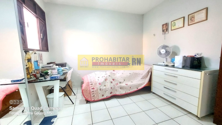 Imagem Casa de Condomínio com 4 Quartos à Venda, 300 m² em Candelária - Natal