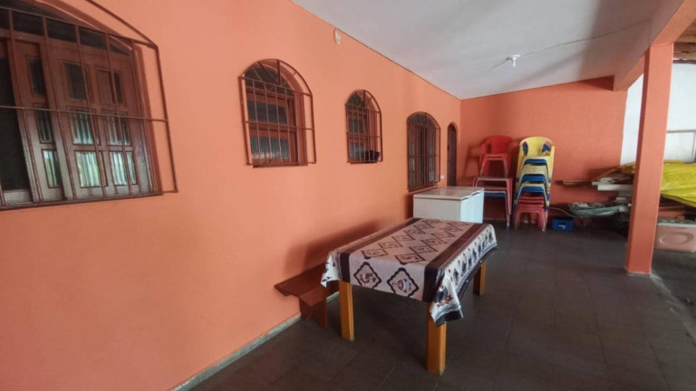 Imagem Sobrado com 3 Quartos à Venda, 300 m² em Itanhaém Imagem Sobrado com 3 Quartos à Venda, 300 m² em Itanhaém