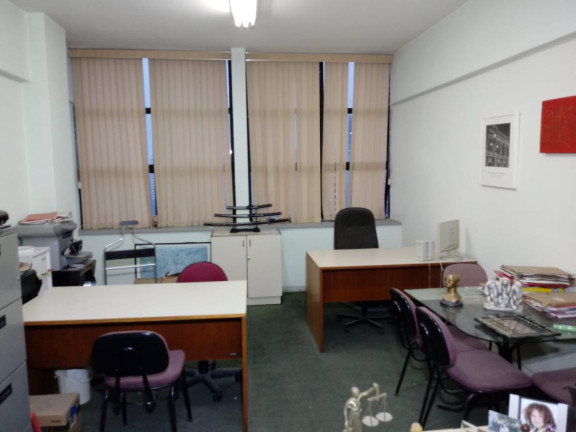 Sala Comercial à Venda, 40 m² em República - São Paulo