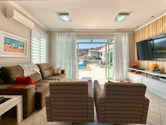 Imagem Casa de Condomínio com 4 Quartos à Venda, 701 m² em Córrego Grande - Florianópolis Imagem Casa de Condomínio com 4 Quartos à Venda, 701 m² em Córrego Grande - Florianópolis