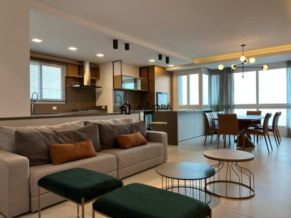 Imagem Cobertura com 3 Quartos à Venda, 146 m² em Centro - Balneário Camboriú Imagem Cobertura com 3 Quartos à Venda, 146 m² em Centro - Balneário Camboriú