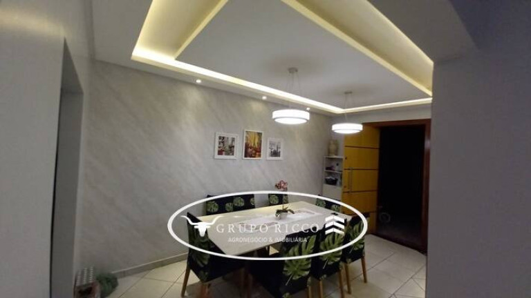 Casa com 3 Quartos à Venda, 140 m² em Jardim Helvécia - Aparecida De Goiânia