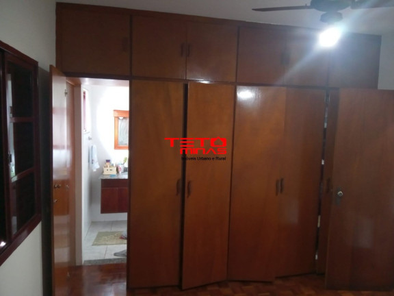 Imagem Casa com 3 Quartos à Venda, 174 m² em Bairro Serra Azul - São Lourenço Imagem Casa com 3 Quartos à Venda, 174 m² em Bairro Serra Azul - São Lourenço