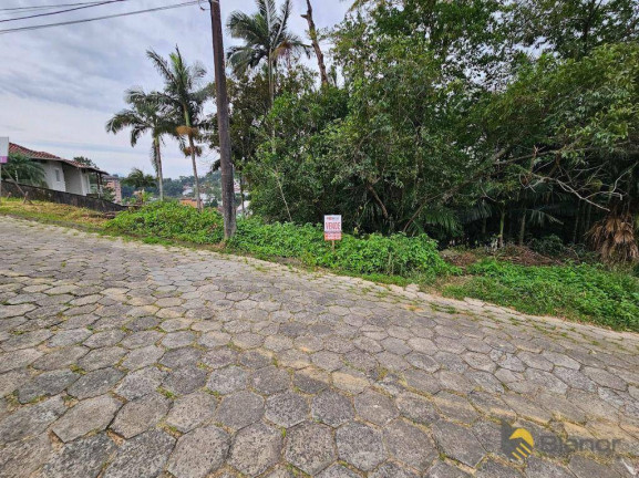 Terreno à Venda, 500 m² em Escola Agrícola - Blumenau