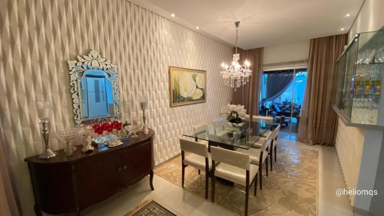 Imagem Casa com 3 Quartos à Venda, 244 m² em Vila Morumbi - Campo Grande Imagem Casa com 3 Quartos à Venda, 244 m² em Vila Morumbi - Campo Grande