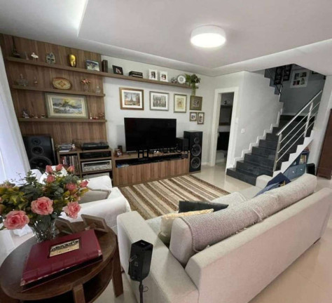 Apartamento com 3 Quartos à Venda, 215 m² em Centro - Balneário Camboriú